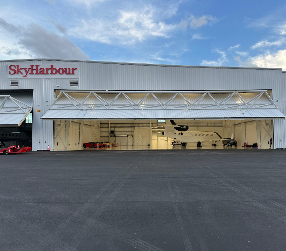 Aviasur Inaugura Hangar en Opa Locka International Airport, Miami